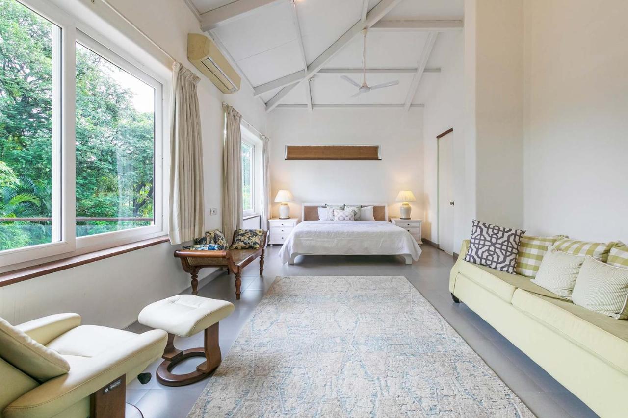 Hamptons Charm By Stayvista Luxury 5Br With Pool, Lawn & Table Tennis Alībāg Exteriér fotografie