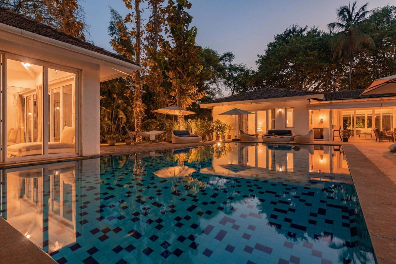 Hamptons Charm By Stayvista Luxury 5Br With Pool, Lawn & Table Tennis Alībāg Exteriér fotografie