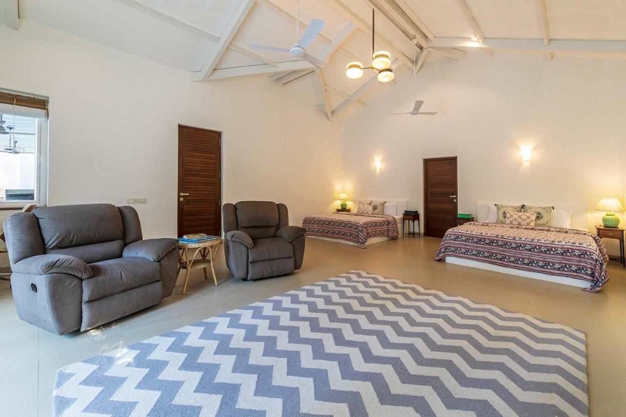 Hamptons Charm By Stayvista Luxury 5Br With Pool, Lawn & Table Tennis Alībāg Exteriér fotografie